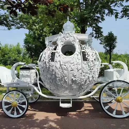 Cinderella Carriages for Weddings