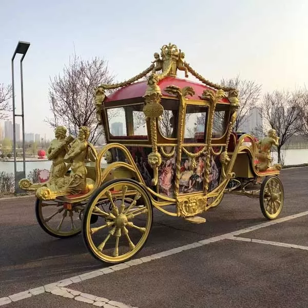 Royal Wedding Horse Drawn Carriage